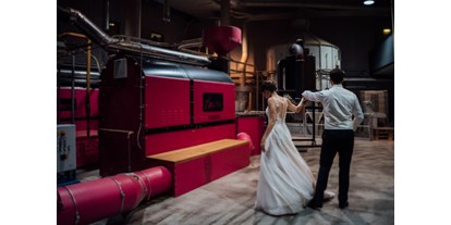 Hochzeit - Geeignet für: Gala, Tanzabend und Bälle - Oberbayern - Copyright: Anna Duschl Fotografie - DINZLER Kaffeerösterei