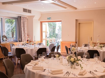 Hochzeit - Der Festsaal des Gasthaus Schmidt bietet Platz für bis zu 130 Hochzeitsgäste. - Gasthaus Schmidt