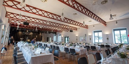 Hochzeit - Lichtenau im Mühlkreis - Heiraten im Gasthaus Vonwiller, Haslach an der Mühl.
Foto © Sandra Gehmair - Gasthaus Vonwiller