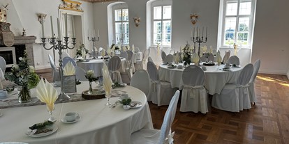 Hochzeit - Art der Location: Eventlocation - Brandenburg - Schloss Grochwitz