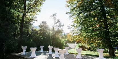 Hochzeit - Art der Location: Eventlocation - Salzkammergut - Terrasse vor den Stallungen  - Kaiservilla Bad Ischl