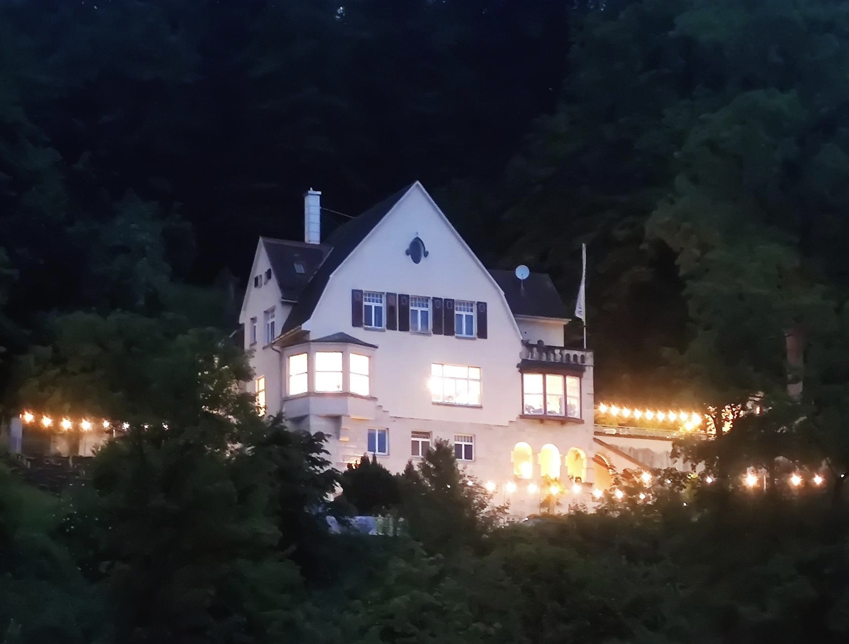 Hochzeit: Villa Seiz bei Nacht - Villa Seiz