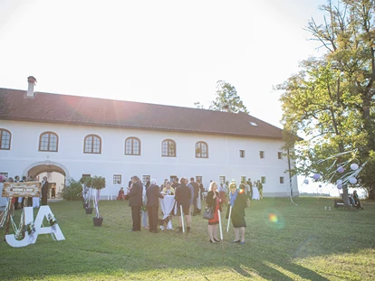 Hochzeit - Sommerhochzeit - Rüstorf - Heiraten auf dem Hof Groß Höllnberg in Oberösterreich. - Hof Groß Höllnberg