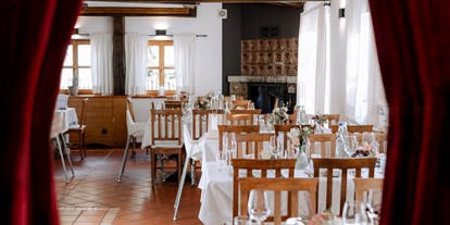Hochzeit - Art der Location: Restaurant - Alteglofsheim - Schlosswirtschaft Heitzenhofen