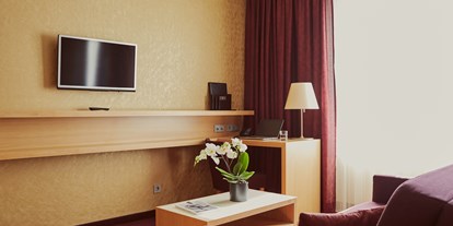 Hochzeit - nächstes Hotel - PLZ 53757 (Deutschland) - Junior Suite - Hotel Mondial am Dom Cologne-MGallery
