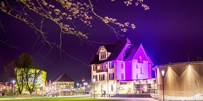 Wedding - Frühlingshochzeit - Region Schwaben - Die Villa Hirzel bei Nacht. - Villa Hirzel