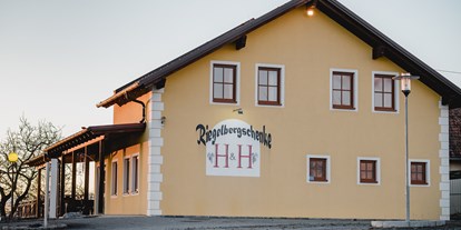 Hochzeit - Hochzeits-Stil: Vintage - Weichselbaum (Weichselbaum) - Am Riegelberg