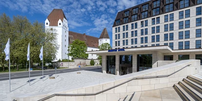 Hochzeit - Hochzeitsessen: mehrgängiges Hochzeitsmenü - Altmannstein - Moderne Außenansicht des Maritim Hotel Ingolstadt - Maritim Hotel Ingolstadt