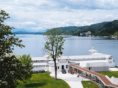 Nozze - Umgebung: am See - Zwein - Denkmalgeschütze Werzer's Badehaus direkt am See  - Werzers Hotel Resort Pörtschach