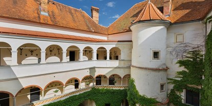 Hochzeit - Umgebung: am Fluss - Das Schloss Ernegg in Niederösterreich. - Schloss Ernegg