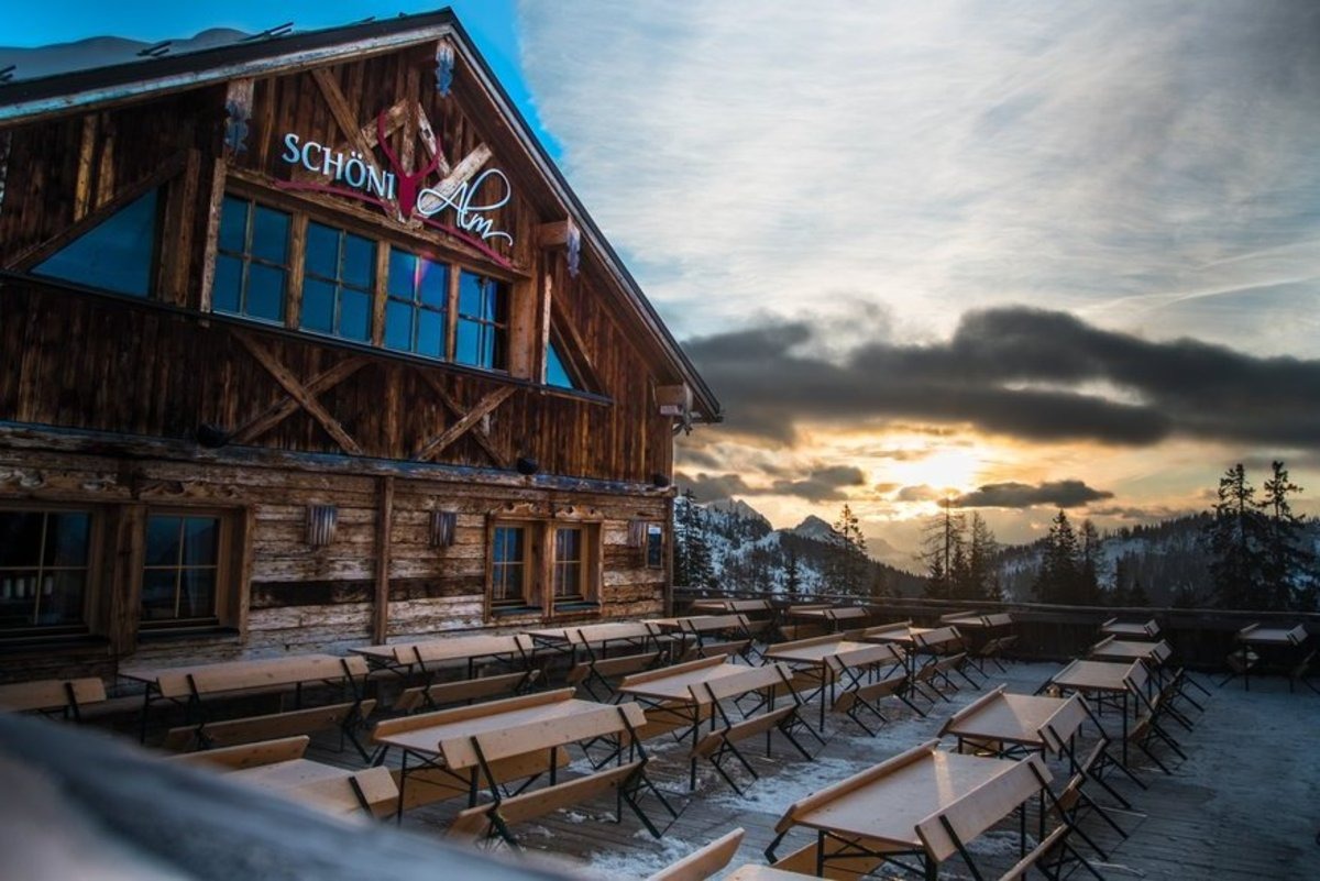 Hochzeit: SCHÖNI-Alm