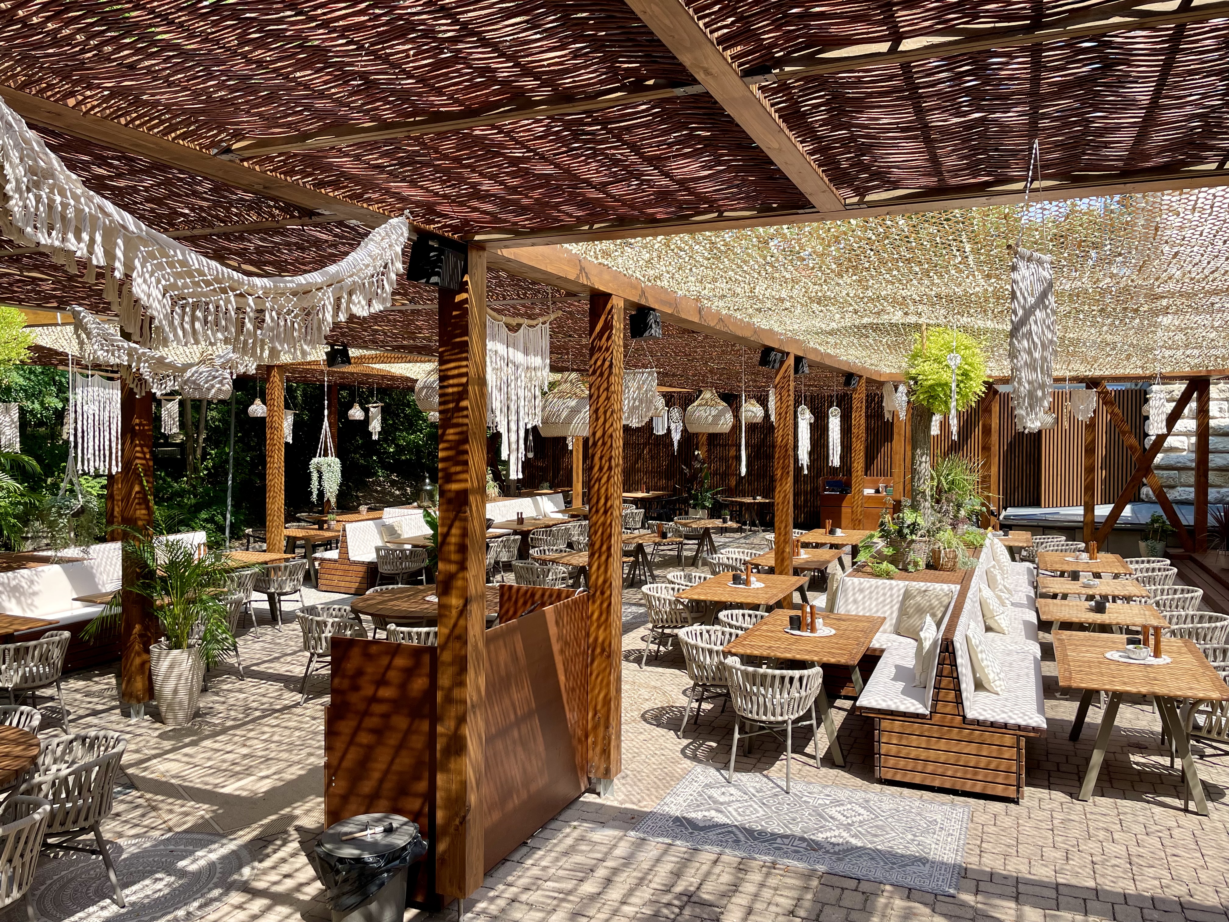 Hochzeit: Garten  - Parkhotel Mauer