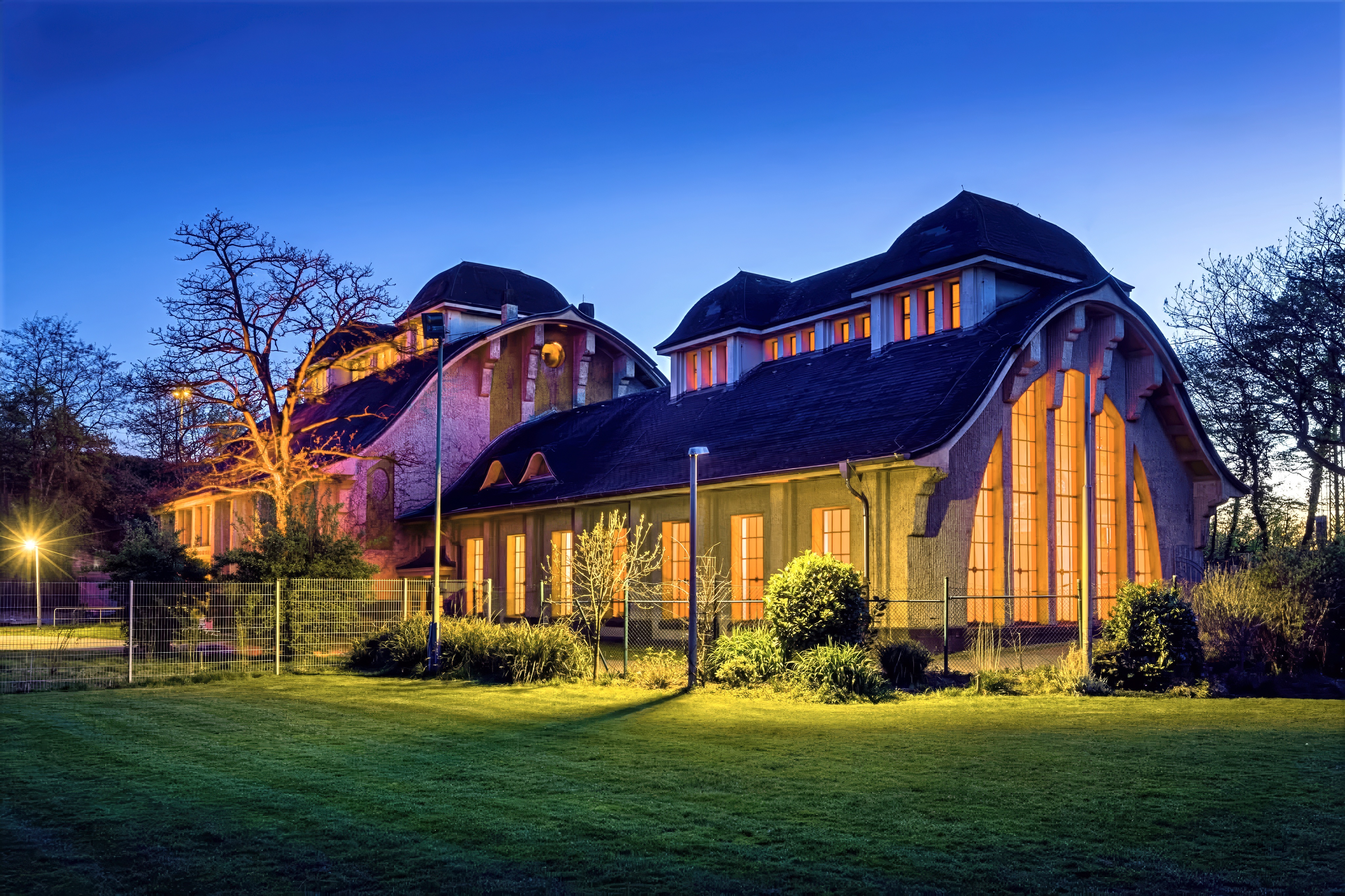 Hochzeit: Heiraten in einer außergewöhnlichen Location in NRW – das historische Klärwerk Krefeld als Hochzeitslocation - Historisches Klärwerk