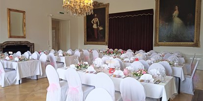 Hochzeit - Art der Location: im Freien - Wien-Stadt Floridsdorf - Schloss Miller-Aichholz - Europahaus Wien