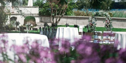 Hochzeit - Umgebung: im Park - PLZ 88709 (Deutschland) - Freie Zeremonie im Schlossgarten bis 300 Gäste. - Schloss Seeburg