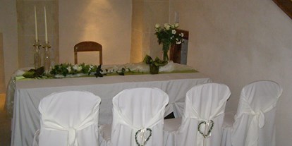 Hochzeit - Trauung im Freien - Farst - Gotische Halle - Schloss Landeck
