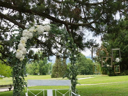 Hochzeit - Geeignet für: Vernissage oder Empfang - Rüstorf - Trauung im Freien V - Villa Toscana/Toscana Congress Gmunden