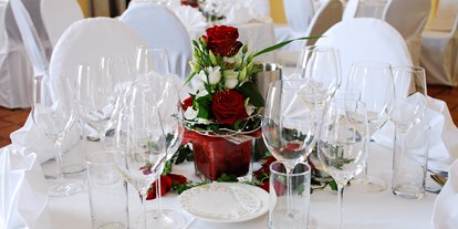 Hochzeit - Geeignet für: Geburtstagsfeier - Scharnstein - ...edel gedeckt... - Villa Toscana/Toscana Congress Gmunden