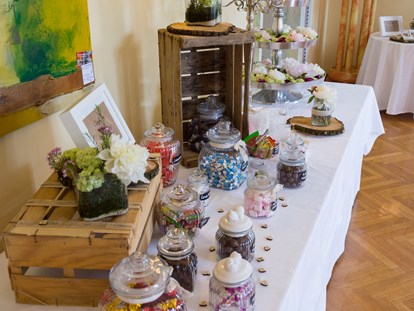Hochzeit - Art der Location: Schloss - Candy-Bar...Lust auf Süßes? - Villa Toscana/Toscana Congress Gmunden