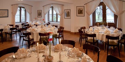 Hochzeit - Art der Location: Restaurant - Eisenberg (Landkreis Ostallgäu) - Unser Freybergsaal - für Ihre Hochzeitsfeier. - Schloss zu Hopferau 