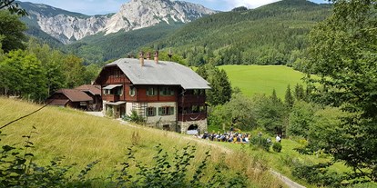 Hochzeit - PLZ 2640 (Österreich) - Hier wird seit 120 Jahren auf 13 Hektar Grund mit Haupthaus, Nebenhaus, Scheune, Wiesen und Wäldern gefeiert, gegessen und gelacht - exklusiv und ohne Nachbarn. - Riegelhof - Landsitz Doderer