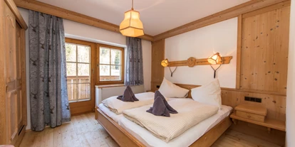 Mariage - barrierefreie Location - Walchsee - Familienzimmer mit 2 getrennten Schlafräumen - Alpengasthof Almrose