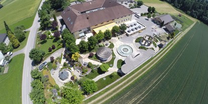 Hochzeit - Umgebung: am Land - Pyhrn Eisenwurzen - Landgasthof Feichthub von oben - Eventgasthof Feichthub