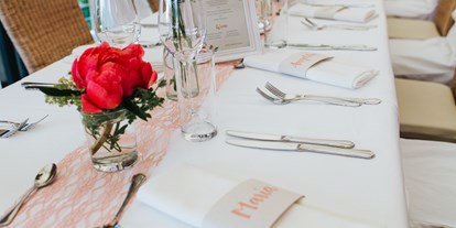 Hochzeit - Art der Location: Gasthaus - Kärnten - Die Festtafel wird nach eurem Dekokonzept gestaltet. - Gasthof Perauer