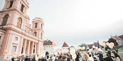 Hochzeit - Geeignet für: Firmenweihnachtsfeier - Kirchberg am Wagram - Heiraten im Stift Göttweig in Niederösterreich.
Foto © stillandmotionpictures.com - Benediktinerstift Göttweig