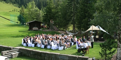 Bruiloft - Hochzeitsessen: mehrgängiges Hochzeitsmenü - Vorarlberg - Trauung im Berghof-Garten - Der Berghof in Lech