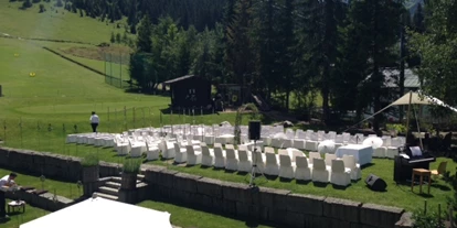 Hochzeit - Ladestation für Elektroautos - St. Anton am Arlberg - Bestuhlung Garten (Beispiel) - Der Berghof in Lech