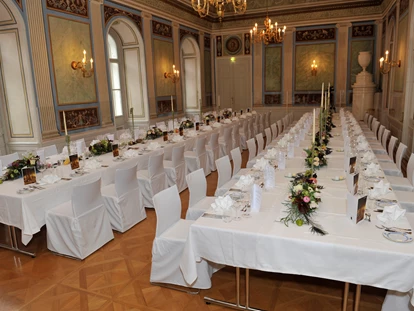 Hochzeit - Hochzeits-Stil: Vintage - Österreich - Auch eine Tafel ist im Empiresaal möglich - Schloss Esterházy