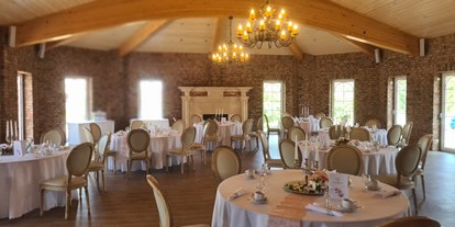 Hochzeit - Art der Location: Restaurant - Mecklenburgische Schweiz - Haus Wildrose