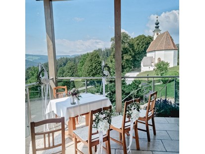 Hochzeit - Art der Location: ausgefallene Location - Steiermark - Standesamtliche Trauung auf der Terrasse möglich. - Lindenberg Stub'n 