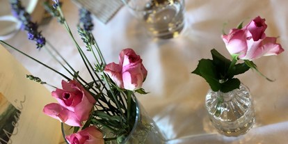 Hochzeit - Geeignet für: Geburtstagsfeier - Schwäbische Alb - Blumendeko - Burg Hohen Neuffen