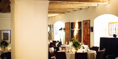 Hochzeit - Art der Location: Eventlocation - Oberndorf bei Raabs - Kunstvolle Gemälde schmücken jeden Raum.
Foto © www.kalinkaphoto.at - Schüttkasten von Primmersdorf