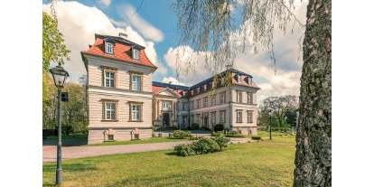 Nozze - Trauung im Freien - Groß Godems - Hotel schloss Neustadt-Glewe von aussen - Hotel Schloss Neustadt-Glewe