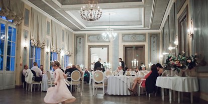 Hochzeit - Art der Location: Restaurant - Komárom-Esztergom - Hotel CHÂTEAU BÉLA - eine ganz besondere Hochzeitslocation in der Slowakei.
Foto © stillandmotionpictures.com - Hotel CHÂTEAU BÉLA
