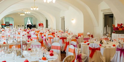 Hochzeit - Hochzeitsessen: Catering - Reichenau an der Rax - Hochzeitsschloss Gloggnitz