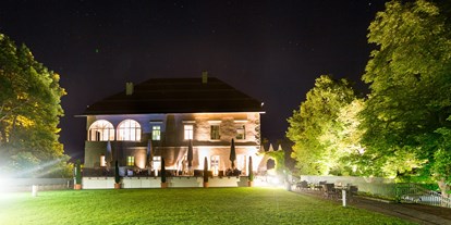 Hochzeit - Garten - Sternenklarer Himmel. - Schloss Maria Loretto am Wörthersee