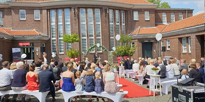 Hochzeit - Trauung im Freien - Niederrhein - Alte Lohnhalle Wattenscheid - Freie Trauung - Alte Lohnhalle Wattenscheid
