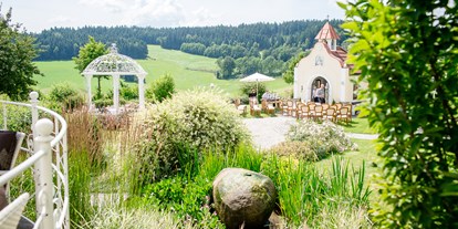 Hochzeit - Umgebung: in einer Stadt - Höf (Oberneukirchen) - Hotel BERGERGUT Loveness & Genussatelier