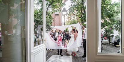 Hochzeit - Personenanzahl - PLZ 1030 (Österreich) - Feiern Sie Ihre Hochzeit im Kursalon Mödling.
foto © weddingreport.at - Kursalon Mödling