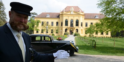 Hochzeit - Trauung im Freien - Schloßhof - Schloss Eckartsau