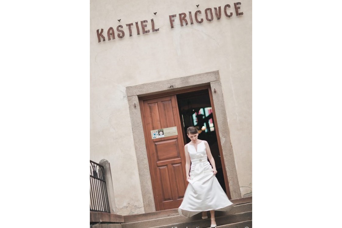 Hochzeit: Heiraten in der Burg Fričovce in der Slowakei.
Foto © stillandmotionpictures.com - Kaštiel Fri?ovce