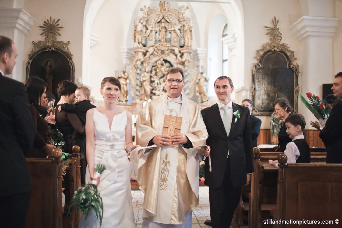 Hochzeit: Heiraten in der Burg Fričovce in der Slowakei.
Foto © stillandmotionpictures.com - Kaštiel Fri?ovce