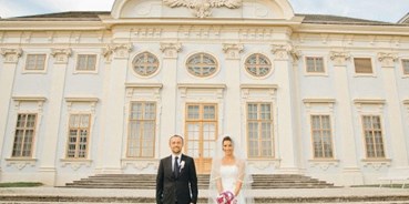 Hochzeit - Neusiedler See - Heiraten im Schloss Halbturn im Burgenland.
Foto © stillandmotionpictures.com - Schloss Halbturn