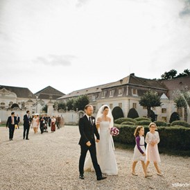 Hochzeit: Feiern Sie Ihre Hochzeit im Barockschloss Halbturn im Burgenland.
Foto © stillandmotionpictures.com - Schloss Halbturn