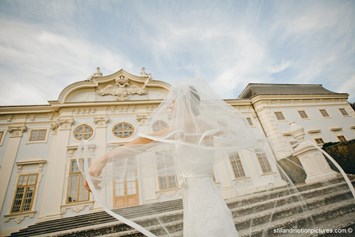 Hochzeit: Feiern Sie Ihre Hochzeit im Barockjuwel Schloss Halbturn im Burgenland.
Foto © stillandmotionpictures.com - Schloss Halbturn - Restaurant Knappenstöckl