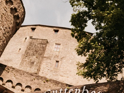 Bruiloft - Binau - Willkommen auf Burg Guttenberg!
 - Heiraten auf Schloss Horneck / Eventscheune